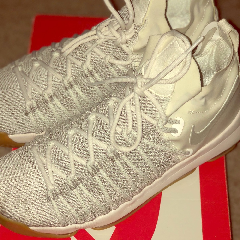 *BRAND NEW* NIKE KD 10’s